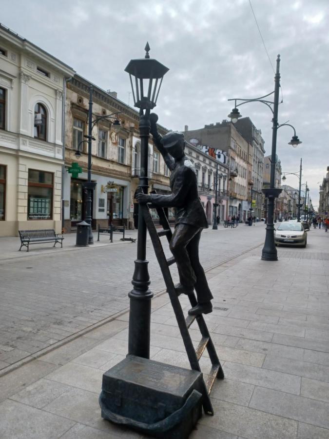 Piotrkowska 37 * Lodz (Lodz)